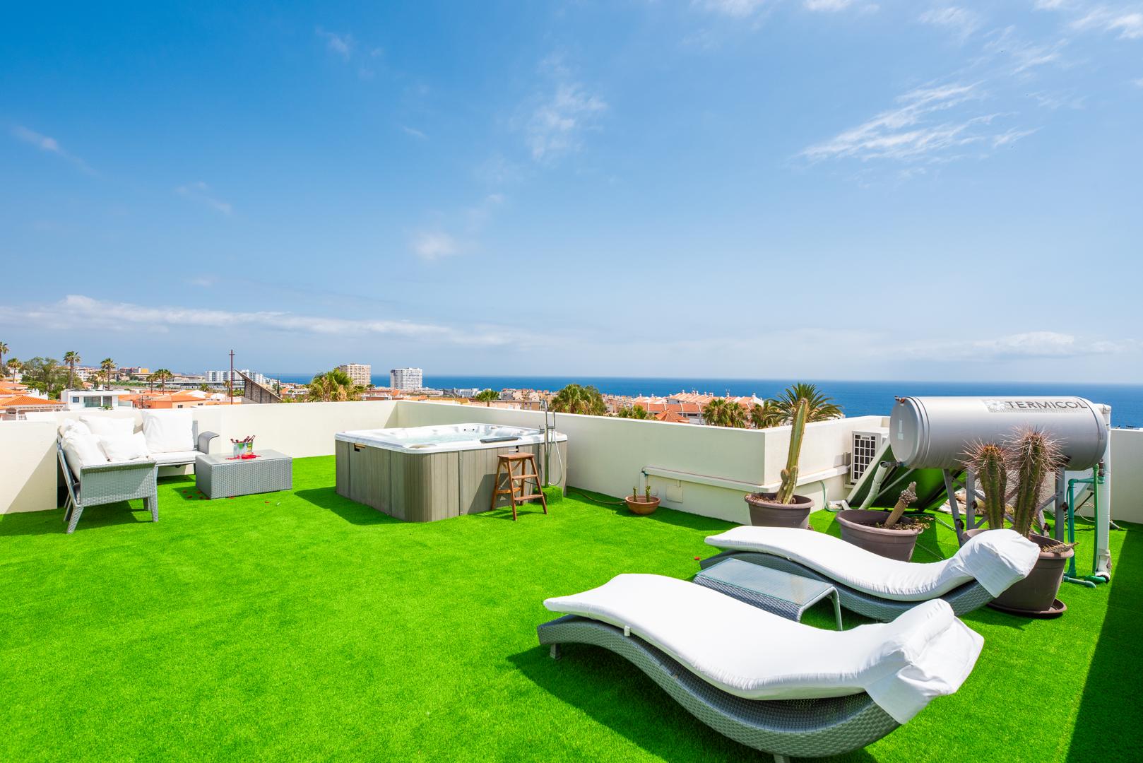 Rooftop Jacuzzi